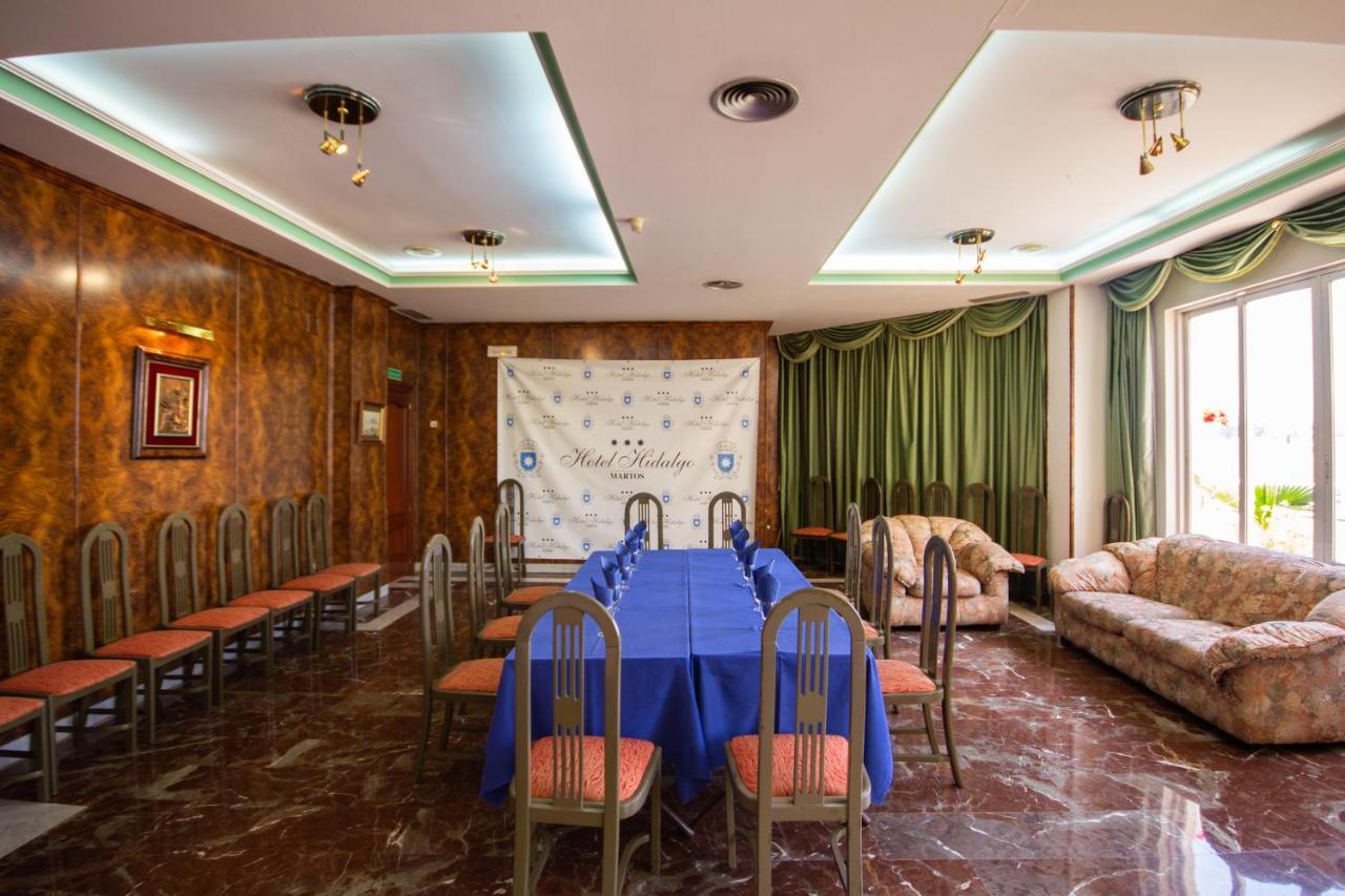 Hotel Hidalgo Martos Bagian luar foto