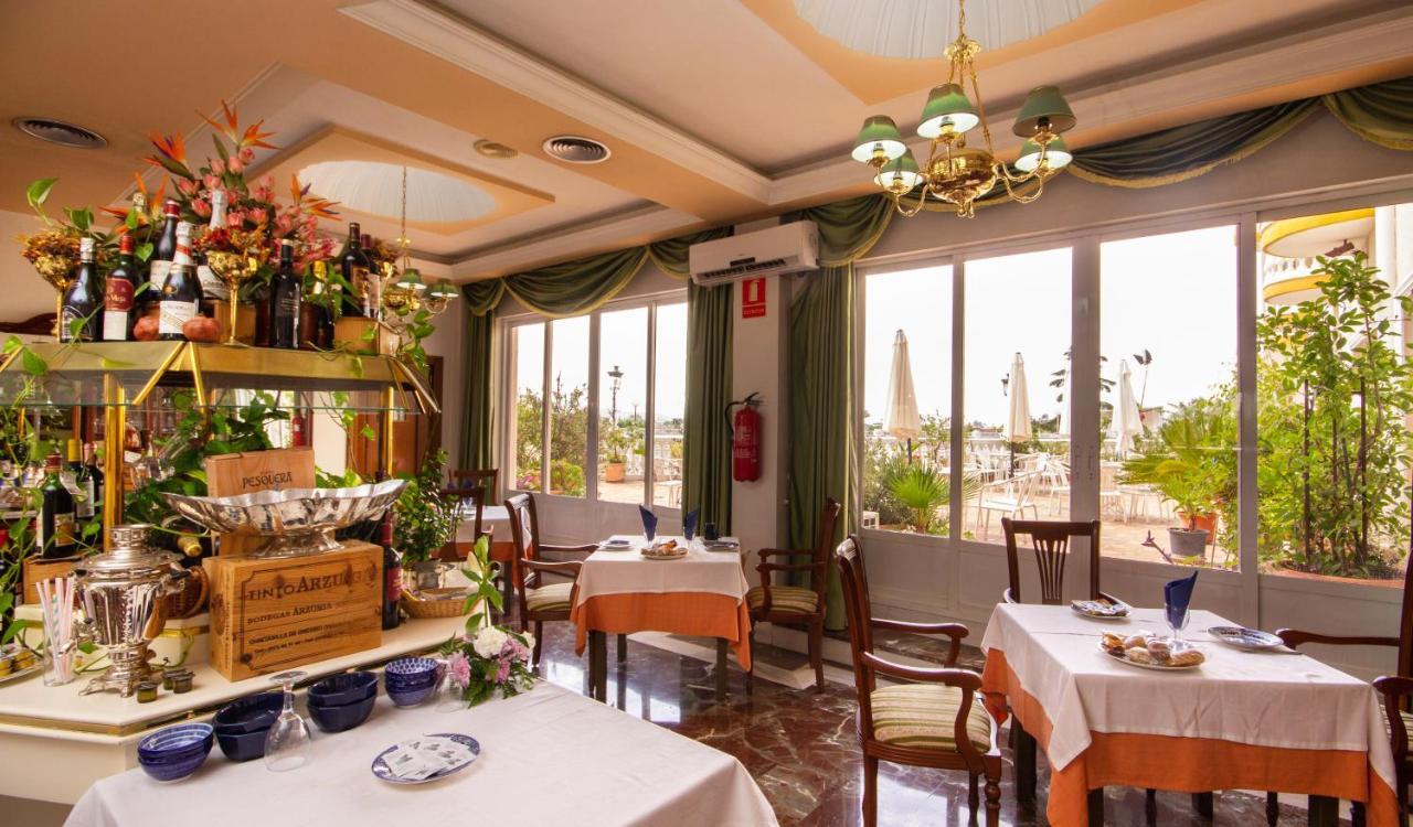 Hotel Hidalgo Martos Bagian luar foto
